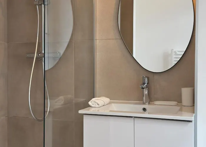 Mezzanine Cozy - 4 Pers - Gare & Centre Apartment *